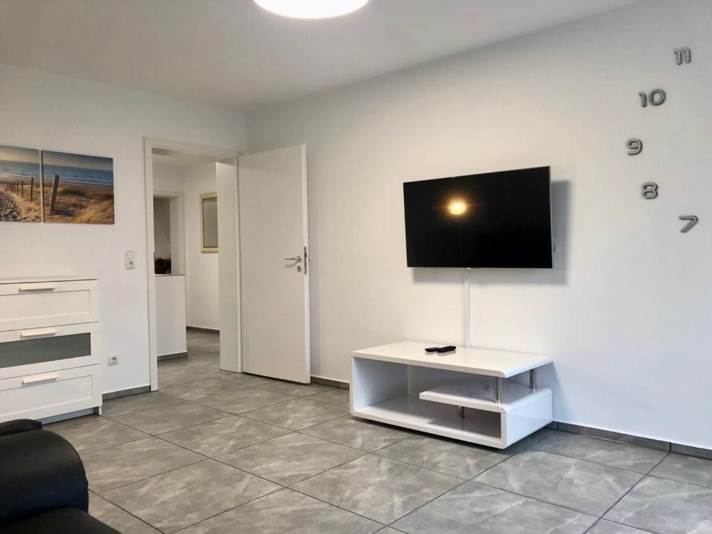Dachgeschosswohnung Mit Seeblick Ahrensbok المظهر الخارجي الصورة