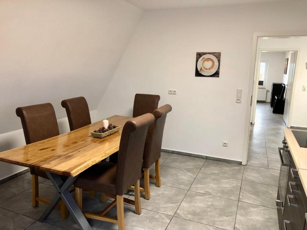 Dachgeschosswohnung Mit Seeblick Ahrensbok المظهر الخارجي الصورة